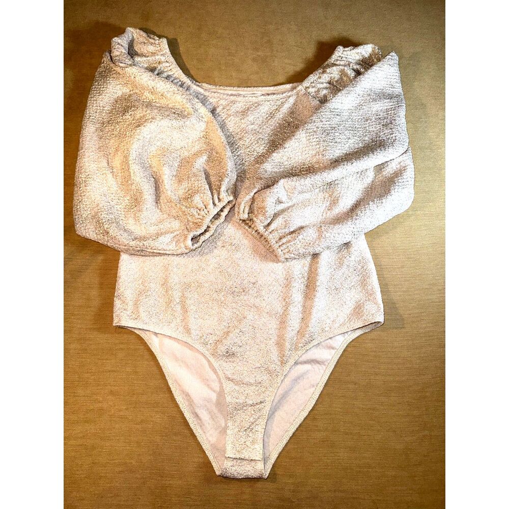 Versona Cream and gold Sparkle Bodysuit Top with Large sleeves,